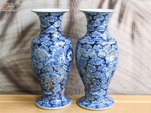 Đôi lọ hoa chân váy Long Ẩn men lam cổ nền băng, cao 41cm