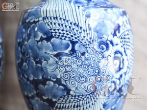 Đôi lọ hoa chân váy Phượng men lam cổ nền băng, cao 41cm