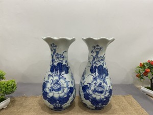 Đôi lọ miệng lượn men lam vẽ Sen Tài Lộc, cao 33cm