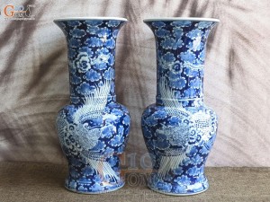 Đôi lọ hoa dáng huệ tôn men lam cổ vẽ Phượng băng, cao 41cm