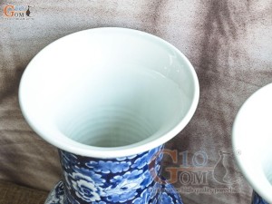 Đôi lọ hoa dáng huệ tôn men lam cổ vẽ Phượng băng, cao 41cm