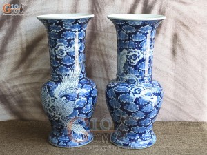 Đôi lọ hoa dáng huệ tôn men lam cổ vẽ Phượng băng, cao 41cm