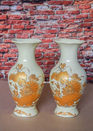 Đôi Lọ hoa dáng lộc bình vẽ sen vàng kim 26cm