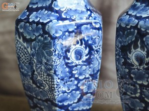 Đôi lọ hoa dáng lục giác vẽ Long ẩn nền băng, cao 33cm