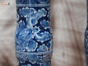 Đôi lọ hoa dáng ống trúc vẽ Long Ẩn nền băng, cao 34cm