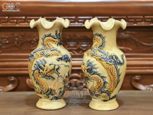 Đôi lọ hoa miệng lượn men hoàng tộc đắp nổi Rồng Như Ý, cao 26cm