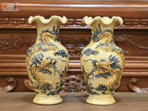 Đôi lọ hoa miệng lượn men hoàng tộc đắp nổi Rồng Như Ý, cao 32cm
