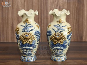 Đôi lọ hoa miệng lượn men hoàng tộc đắp nổi Sen, cao 27cm
