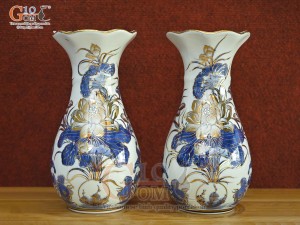 Đôi lọ hoa miệng lượn men lam cổ vẽ Lý Ngư Vọng Nguyệt vẽ vàng 24k, cao 32cm