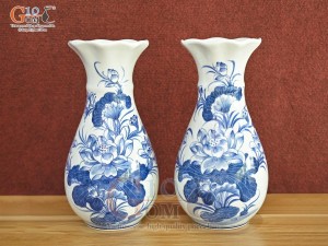 Đôi lọ hoa miệng lượn men lam cổ vẽ Sen Tài Lộc, cao 35cm