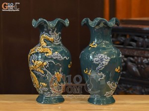 Đôi lọ hoa miệng lượn men màu đắp nổi Rồng Như Ý nền xanh lục bảo, cao 24cm