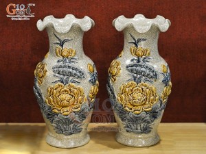 Đôi lọ hoa miệng lượn men rạn đắp nổi hoa Sen Cát Tường, cao 24cm