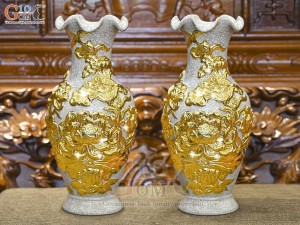 Đôi lọ hoa miệng lượn men rạn đắp nổi hoa Sen Cát Tường dát vàng 24k, cao 32cm