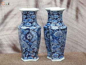 Đôi lọ hoa song tâm men lam cổ vẽ Long Ẩn, cao 33cm