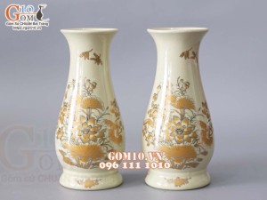 Đôi lọ huệ họa tiết sen vàng kim, cao 20cm