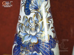 Đôi lọ huệ men lam cổ vẽ Sen Tài Lộc vẽ vàng 24k, cao 23cm