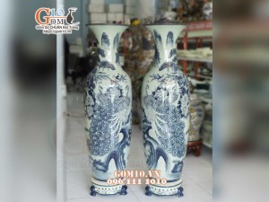 Đôi lọ lục bình họa tiết tùng công phú quý, cao 1m4