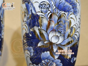 Đôi lọ lộc bình men lam cổ Sen Cát Tường, vẽ vàng 24k, cao 55cm