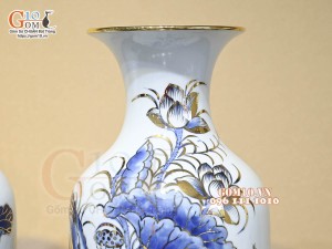Đôi lọ lộc bình men lam cổ Sen Cát Tường, vẽ vàng 24k, cao 55cm