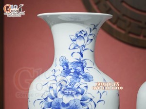 Đôi lọ lộc bình men lam cổ vẽ Sen Cát Tường, cao 50cm