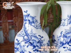 Đôi lọ lộc bình men lam vẽ cảnh Phú Quý Trường Thọ, cao 60cm