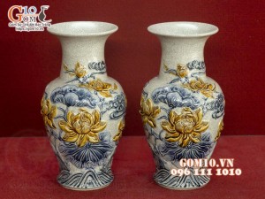 Đôi lọ lộc bình men rạn đắp nổi Sen Cát Tường, cao 43cm