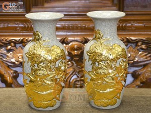 Đôi lọ lộc bình men rạn đắp nổi hoa Sen Cát Tường dát vàng 24k, cao 26cm