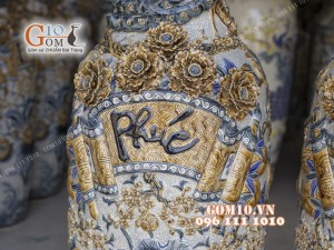 Đôi lọ lộc bình men rạn đắp nổi Phúc Đức, cao 1m55