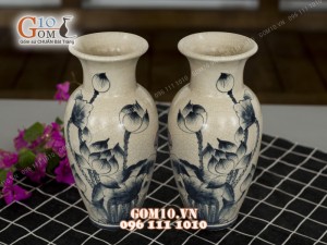 Đôi lọ lộc bình men rạn, họa tiết hoa sen 32cm