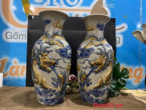 Đôi lọ lộc bình men rạn Long Trấn đắp nổi Rồng, cao 40cm