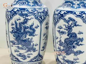 Đôi lọ lộc bình men trắng họa tiết Tứ Linh, cao 42cm