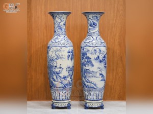 Đôi lọ lộc bình men trắng nhị cảnh Sơn Thuỷ - Công Đào cao 1m55cm (cả chân kê)