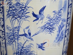 Đôi lọ lộc bình men trắng vẽ Tứ Cảnh Cát Tường, cao 1m75cm (cả chân kê)