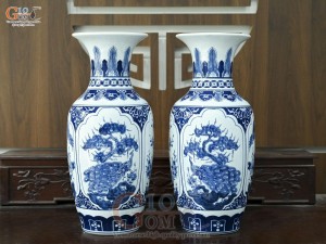 Đôi lọ lộc bình men trắng họa tiết Tứ Cảnh Tài Lộc, cao 60cm