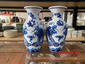 Đôi lọ men lam vẽ rồng nổi, cao 25cm