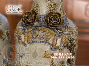 Đôi lọ men rạn đắp nổi Công Đào Phúc Đức 60cm
