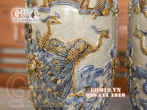 Đôi lọ men rạn đắp nổi Công Đào Phúc Đức 60cm