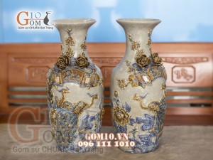 Đôi lọ men rạn đắp nổi Công Đào Phúc Đức 60cm