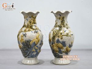 Đôi lọ miệng lượn men rạn đắp nổi Công Đào Như Ý, cao 30cm
