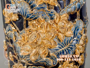 Đôi lộc bình đắp nổi hoa Sen vẽ vàng 24k, nền xanh coban - cao 120cm