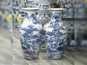 Đôi lộc bình men chàm cổ vẽ cảnh Sơn Thủy, cao 70cm