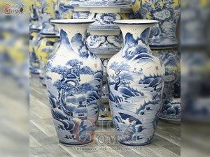 Đôi lộc bình men chàm cổ vẽ cảnh Sơn Thủy, cao 70cm