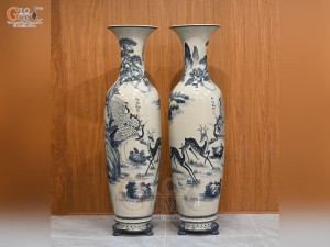 Đôi lộc bình men chàm cổ vẽ Lộc Hạc Trường Thọ, cao 1m75