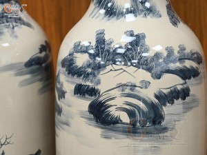 Đôi lộc bình men chàm cổ vẽ Lộc Hạc Trường Thọ, cao 1m75