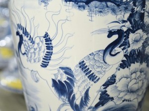 Đôi lộc bình men chàm cổ vẽ Phú Quý Trường Thọ, cao 70cm