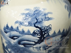 Đôi lộc bình men chàm cổ vẽ Tam Đa, cao 70cm