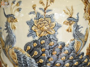 Đôi lộc bình men hoàng tộc đắp nổi Công Đào Phú Quý, cao 1m2