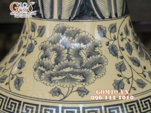 Đôi lộc bình men cổ họa tiết Tứ cảnh Tùng Cúc Sen Mai, cao 1m55 (Cả chân)