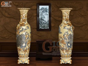 Đôi lộc bình men hoàng tộc đắp nổi Công Đào Phú Quý, cao 1m4