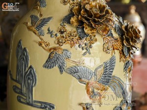 Đôi lộc bình men hoàng tộc đắp nổi Công Đào Phú Quý kênh, cao 1m4